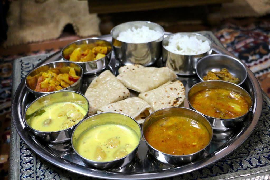 Fabhotel Sahib'S Nobel Jaipur Exteriör bild